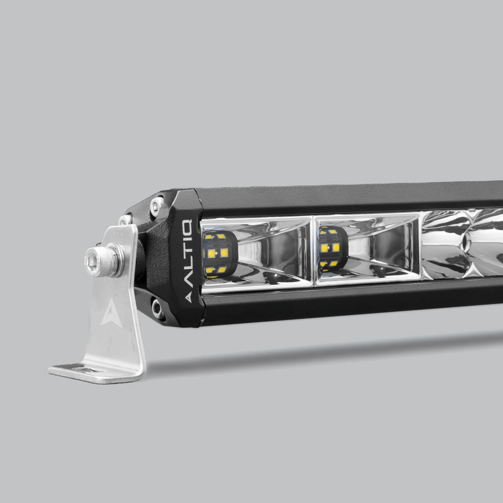 ALTIQ™ 72 INCH Hybrid Single Row Light Bar